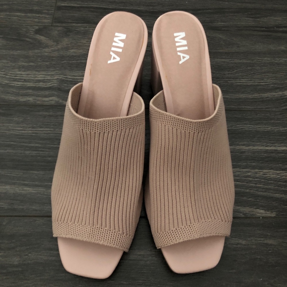 MIA Women's Blush Pink Knit Mules
